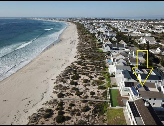 6 BEDROOM HOUSE FOR SALE IN GOLDEN MILE